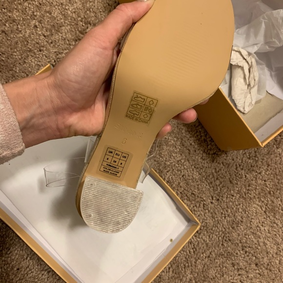 Clear block heel - Picture 3 of 3